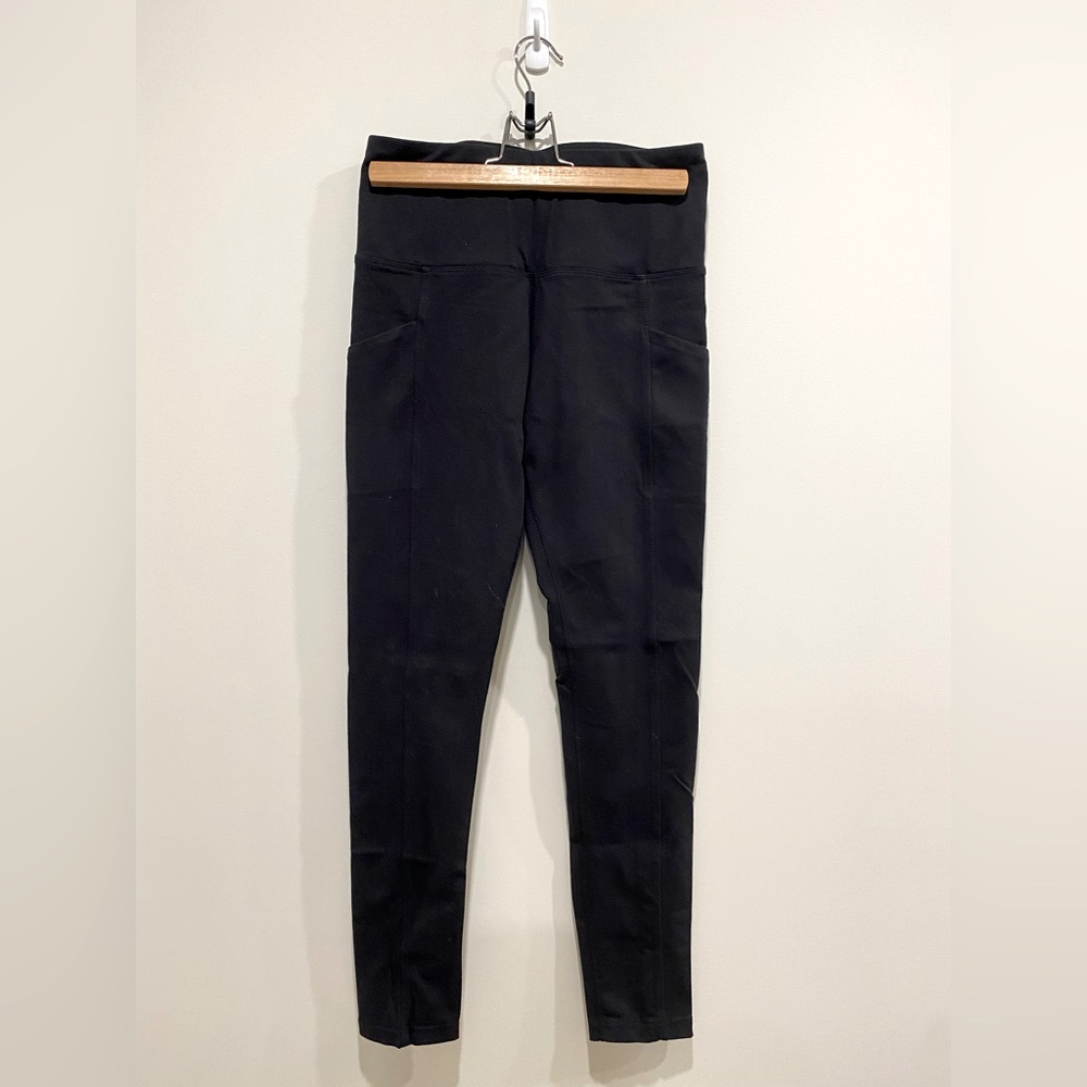 MADE IN CANADA 🇨🇦❤️ Tuff Athletics black leggings in size S